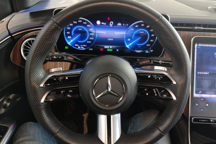 Used Mercedes-Benz EQE SUV 2023 350 4MATIC Luxury Edition
