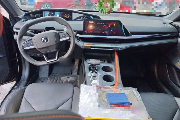 Used CHANGAN UNI-V 2022 1.5T Prestige Version