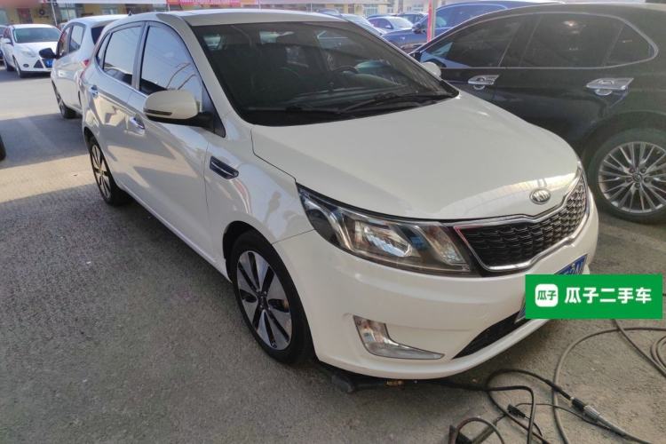 Used Kia K2 2012 Hatchback 1.6L AT Premium Commemorative Edition
