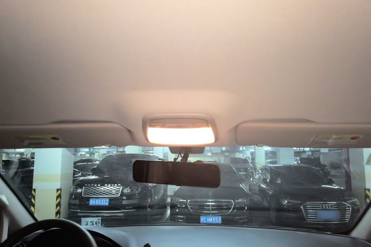 Used SAIC MAXUS G10 2016 2.0T Automatic Elite Edition Headliner