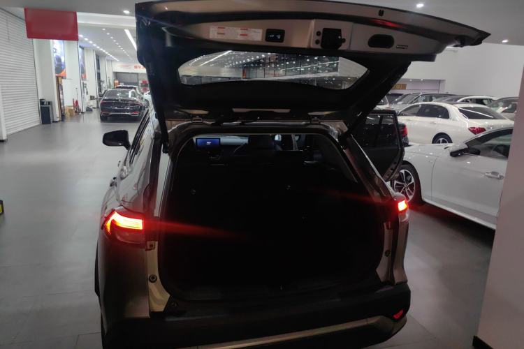 Used Toyota FRONTLANDER 2023 2.0L Smart Electric Hybrid Dual-Engine Deluxe Version