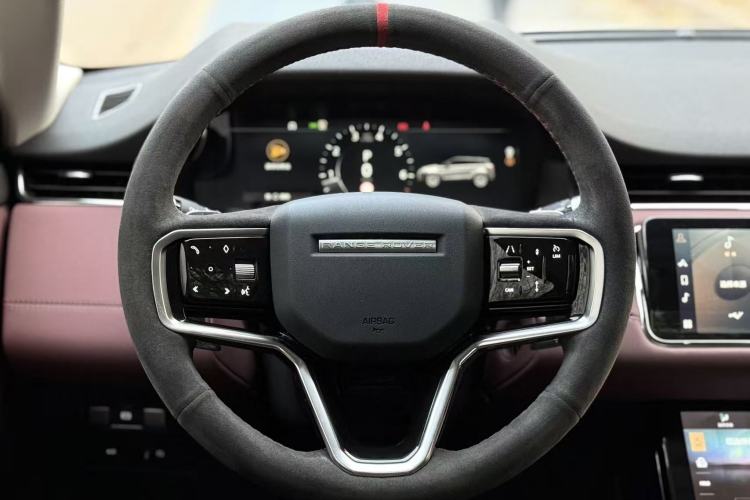 Used Land Rover Range Rover Evoque 2022 Aurora L 249 PS R-Dynamic Luxury Edition
