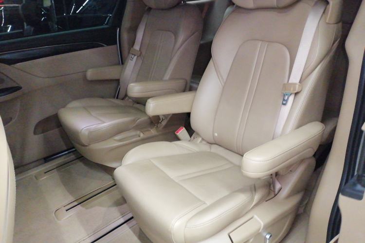 Used Buick GL8 2020 ES Land Cruiser 653T Luxury Edition