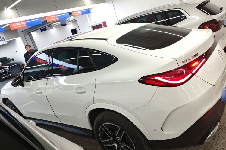 Used Mercedes-Benz GLC Coupe 2024 GLC 260 4MATIC Coupe SUV
