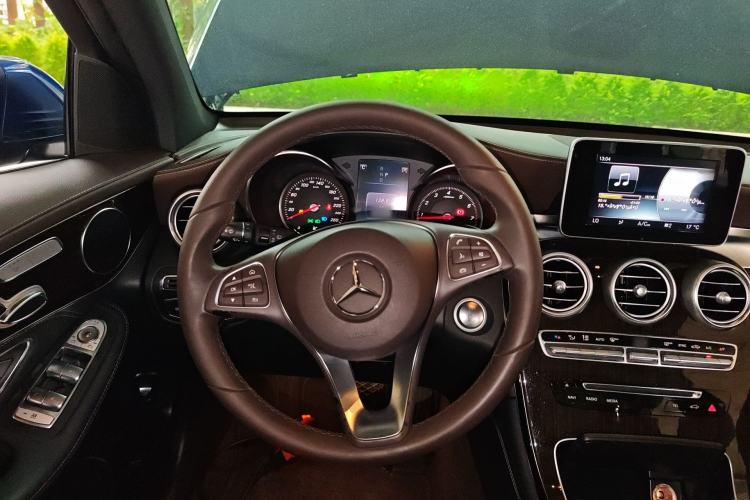 Used Mercedes-Benz GLC 2017 GLC 260 4MATIC Dynamic Edition