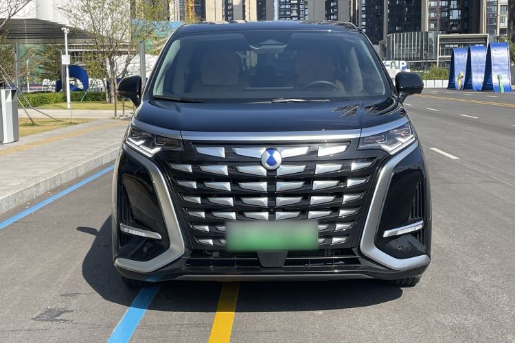 Used Denza D9 2024 DM-i 980 Four-Wheel Drive Prestige Model