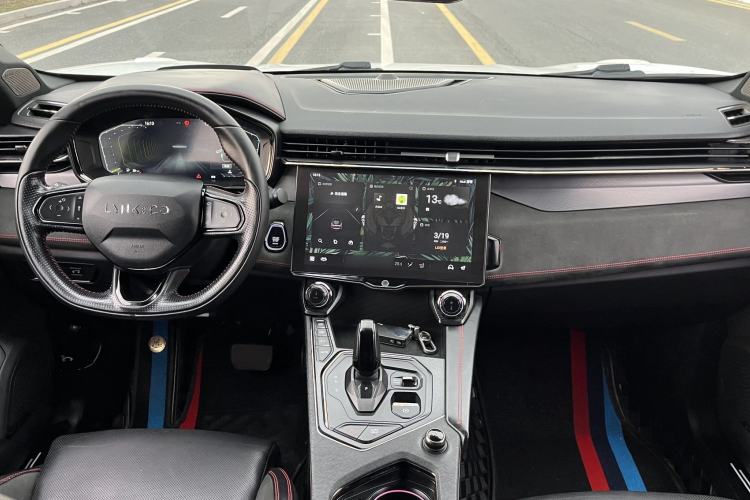 Used Lynk & Co 05 2020 2.0TD Four-Wheel Drive HypeHalo