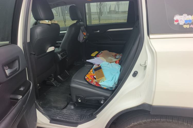 Used Toyota Highlander 2018 2.0T Four-Wheel Drive Prestige Version 7 Seats China VI Standard