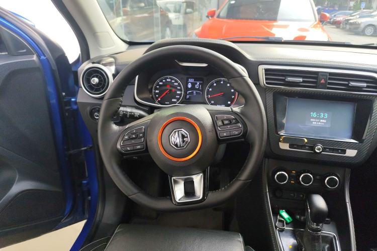 Used MG ZS 2017 1.5L Automatic Luxury Edition
