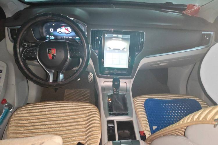 Used Roewe RX5 New Energy 2017 eRX5 50T Hybrid Connected Prestige Flagship Edition
