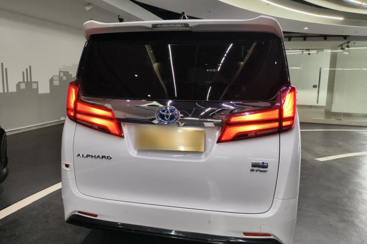 Used Toyota Alphard 2021 Dual-Engine 2.5L Luxury Edition
