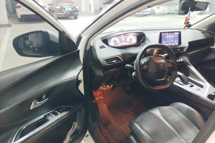 Used Peugeot 5008 2019 380THP 5-Seater Elite Edition Driver Seat