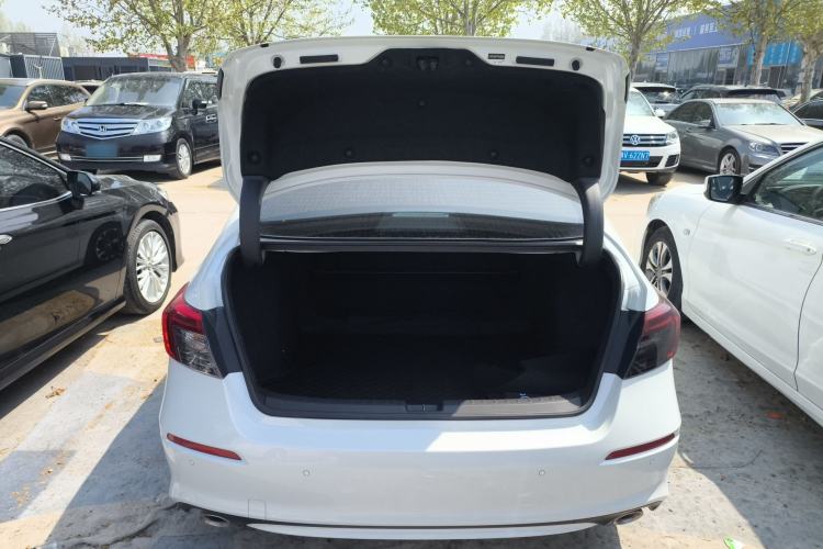 Used Honda Civic 2022 240TURBO CVT Dynamic Edition Trunk