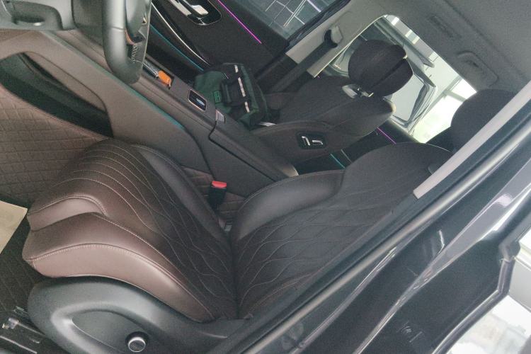 Used EXEED Lanyue 2023 400T Four-Wheel Drive Star Prestige 7-Seater Left Front Seat