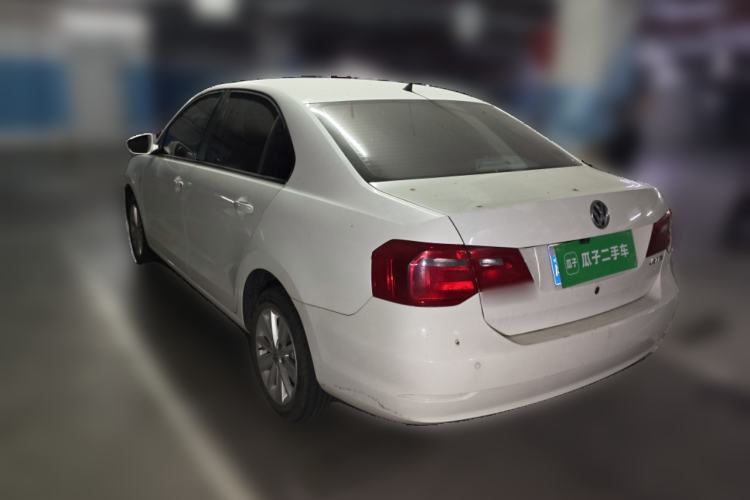 Used Volkswagen Jetta 2015 1.6L Manual Comfort Model
