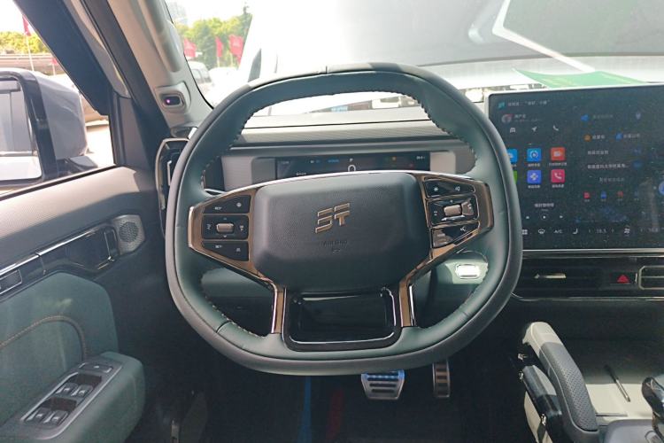 Used JETOUR Traveler 2023 2.0T All-Wheel-Drive CrossPRO
