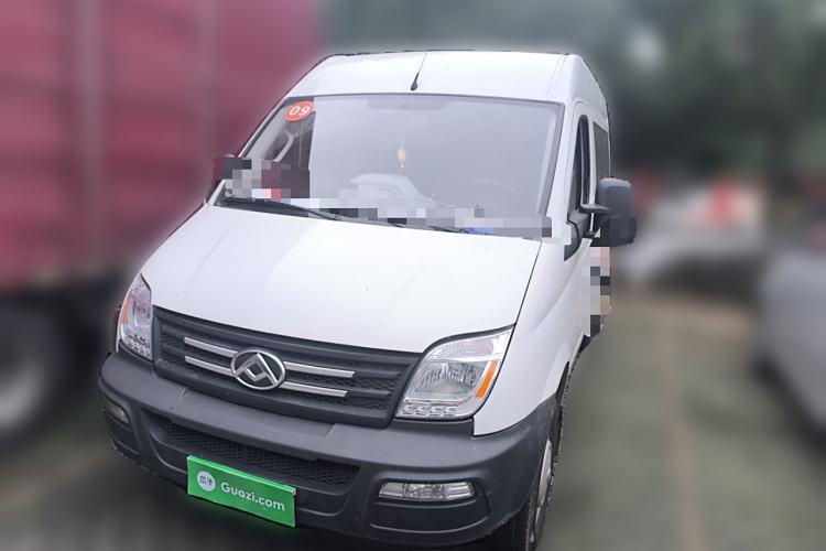 Used SAIC MAXUS Xintu V80 2021 2.0T Manual Classic Aoyuntong Short Wheelbase Mid-Roof 5/6-Seater