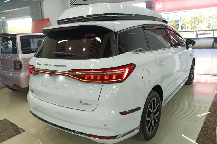 Used BYD Song MAX New Energy 2022 DM-i 105KM Executive Edition Rear Right 45 Deg