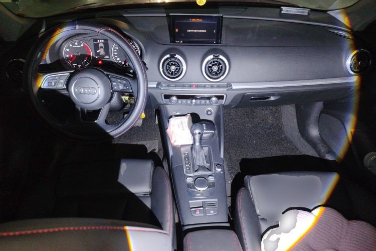 Used Audi A3 2019 Sportback 35 TFSI Sporty Version National V
