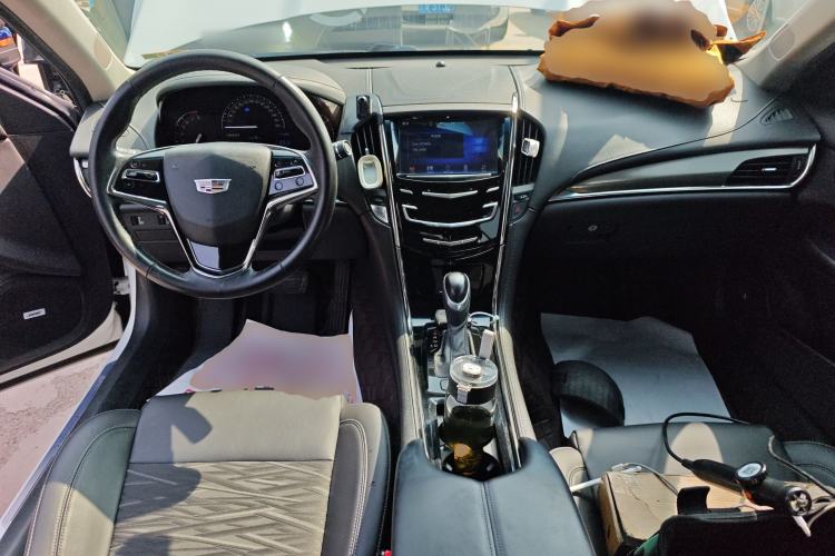 Used Cadillac ATS-L 2017 28T Tech Edition Center Console