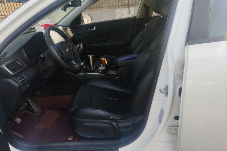 Used Kia K5 2016 2.0L Automatic GLS