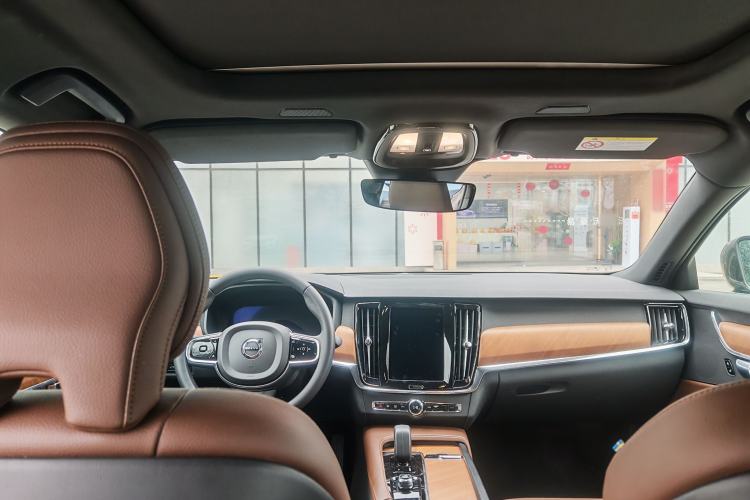 Used Volvo S90 2024 B5 Zhiyi Luxury Edition