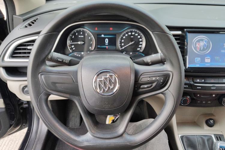 Used Buick GT 2015 15N Manual Elite Edition Steering Wheel