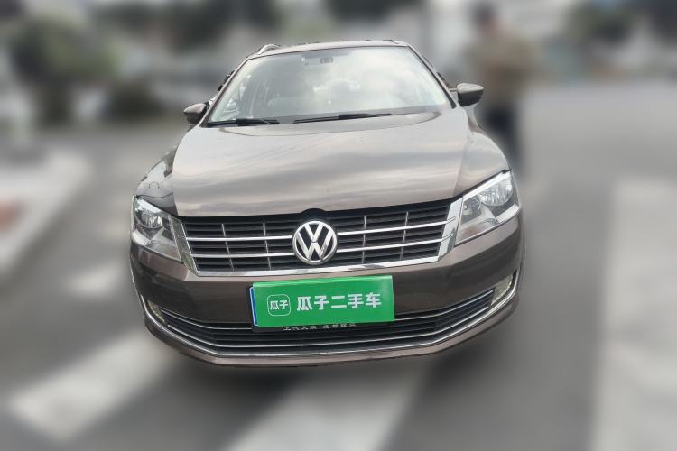 Used Volkswagen Gran Lavida 2013 1.4 TSI Manual Comfort Model Front