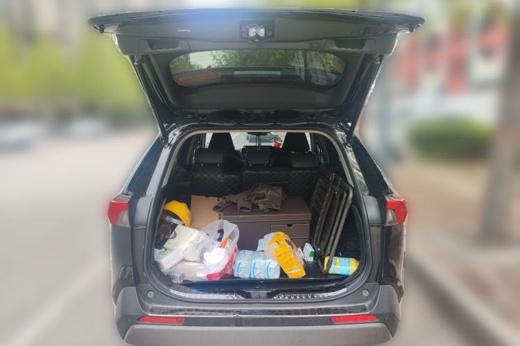 Used Toyota RAV4 2020 2.0L CVT Two-Wheel Drive Fashion PLUS Edition Trunk