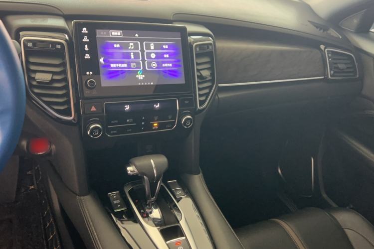 Used Honda UR-V 2020 240TURBO Two-Wheel Drive Zhiyue Version Audio And AC Panel