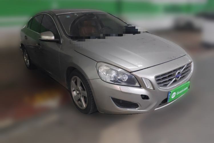 Used Volvo S60 2013 T5 Comfort Edition