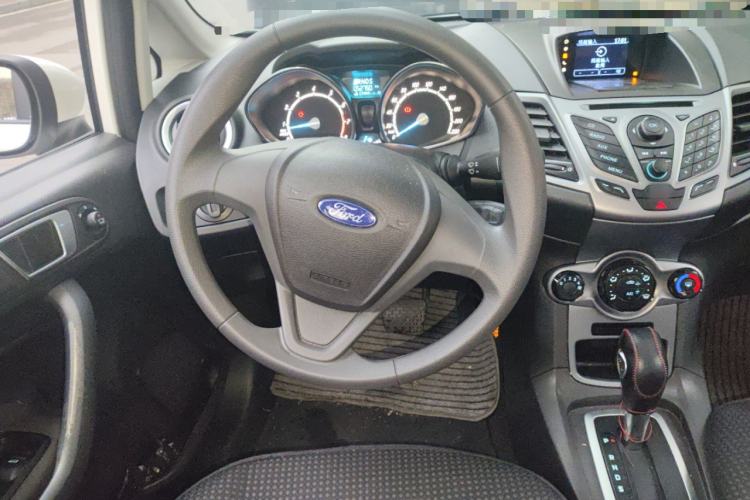 Used Ford Fiesta 2013 Hatchback 1.5L Automatic Fashion Edition Steering Wheel