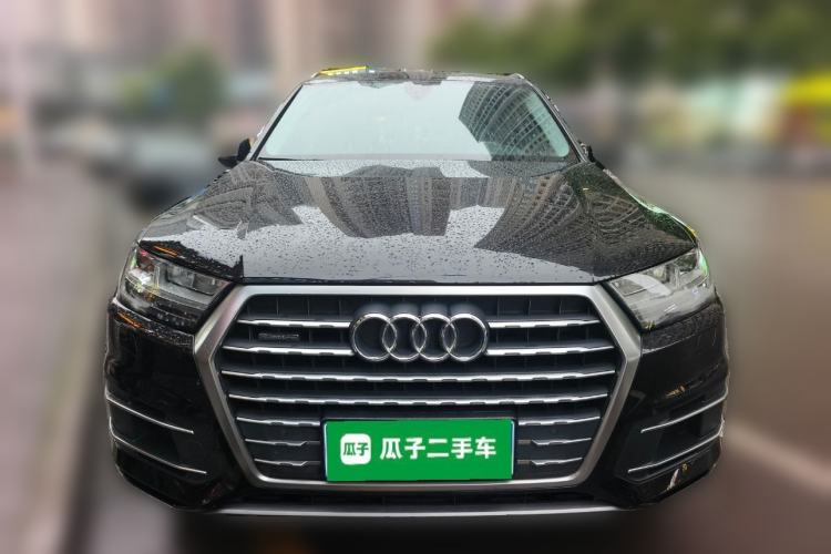 Used Audi Q7 2019 45 TFSI Comfort Model