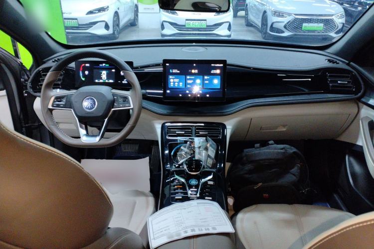 Used BYD Qin PLUS 2024 HONOR Edition DM-i 55KM Leading Model
