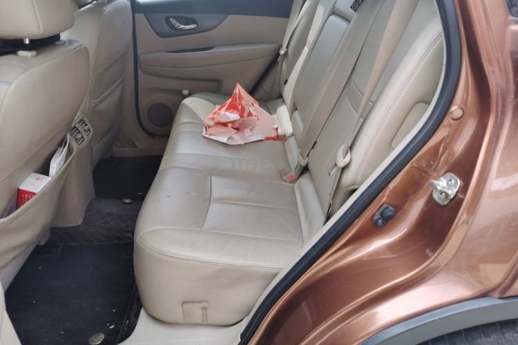 Used Nissan X-Trail 2014 2.0L CVT Smart Edition 2WD Left Rear Seat