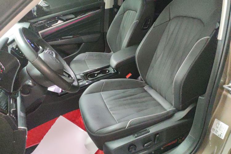 Used Volkswagen Passat 2022 330TSI Luxury Edition Left Front Seat