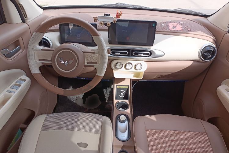 Used Wuling Hongguang MINIEV 2025 Four-Door Version Premium Edition
