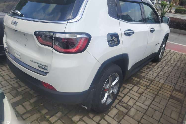 Used Jeep Compass 2017 200T Automatic Family Edition