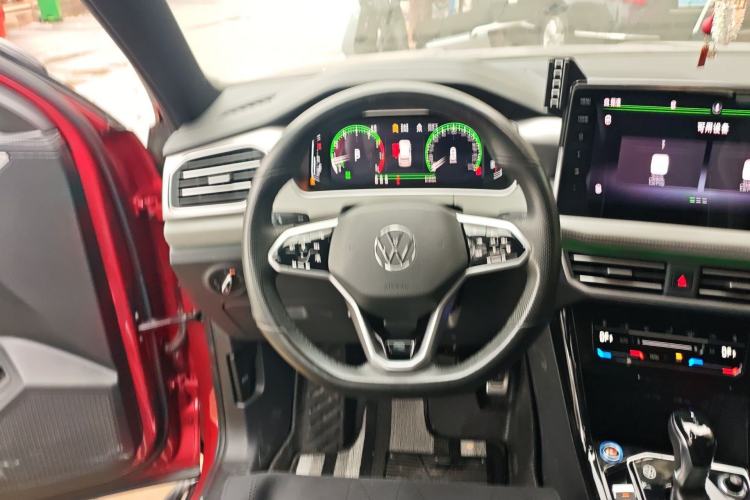 Used Volkswagen Tayron X 2023 380TSI Four-Wheel Drive Flagship Smart Edition Steering Wheel