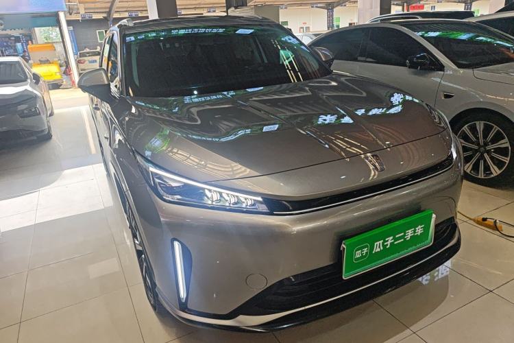 Used Roewe D5X DMH 2024 135 Flagship Edition Front Right 45 Deg