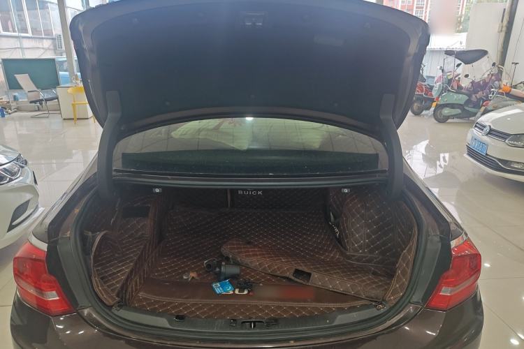 Used Buick LaCrosse 2018 20T Luxury Model
