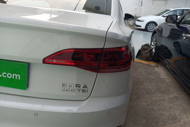 Used Volkswagen Bora 2023 200TSI DSG SmartDrive PRO Edition
