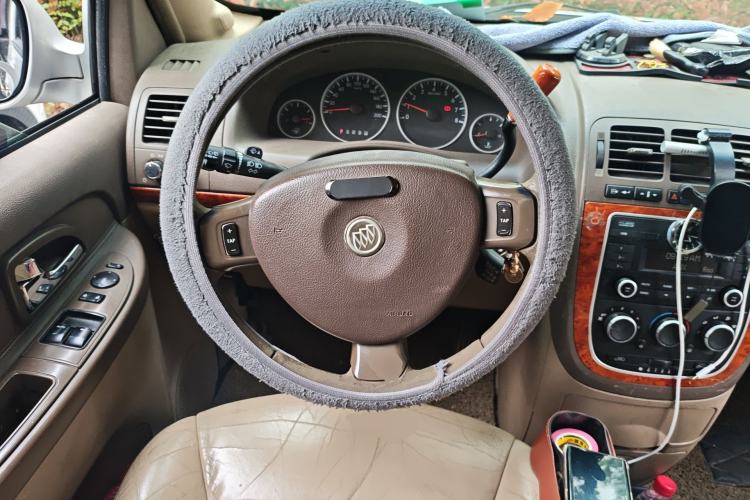 Used Buick GL8 2011 2.4L LT Executive Edition Steering Wheel