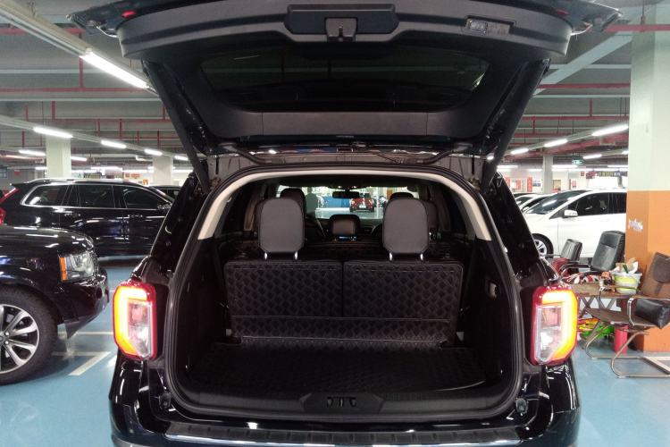 Used Ford Explorer 2020 EcoBoost 285 4x4 Titanium Edition 7-Seater