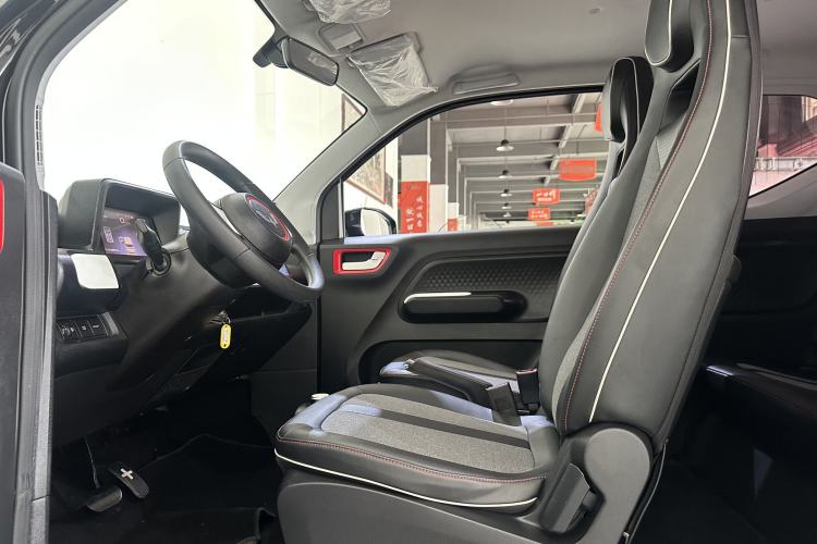 Used Wuling Hongguang MINIEV 2022 GAMEBOY 300km Enthusiast Model with Lithium Iron Phosphate