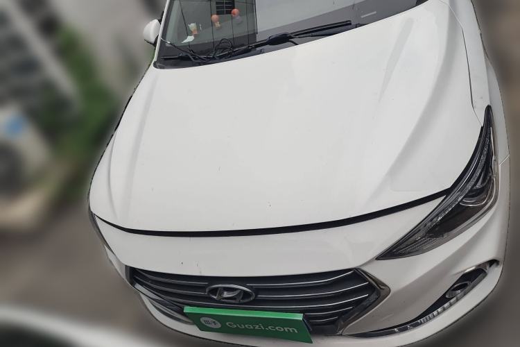 Used Hyundai Celesta 2017 1.6L Automatic Enjoyment Version GLS
