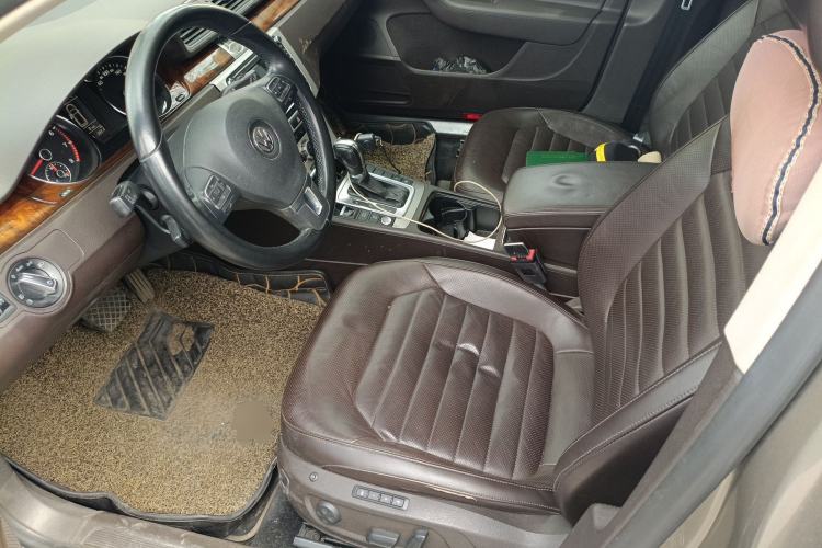 Used Volkswagen Magotan 2012 Travel Edition 2.0 TSI Luxury Version
