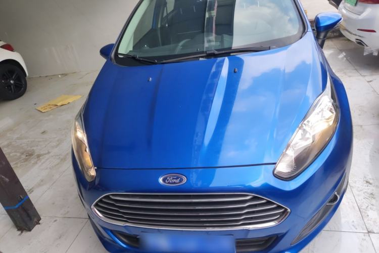 Used Ford Fiesta 2013 Hatchback 1.5L Automatic Fashion Edition
