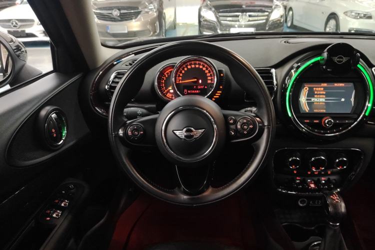 Used MINI Clubman 2016 Revised Version 1.5T COOPER Connoisseur Edition