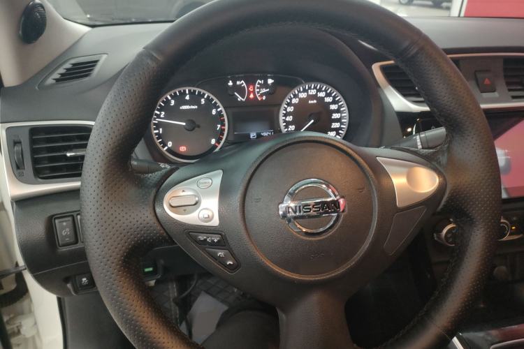 Used Nissan Sylphy 2021 Classic 1.6XL CVT Luxury Edition Steering Wheel